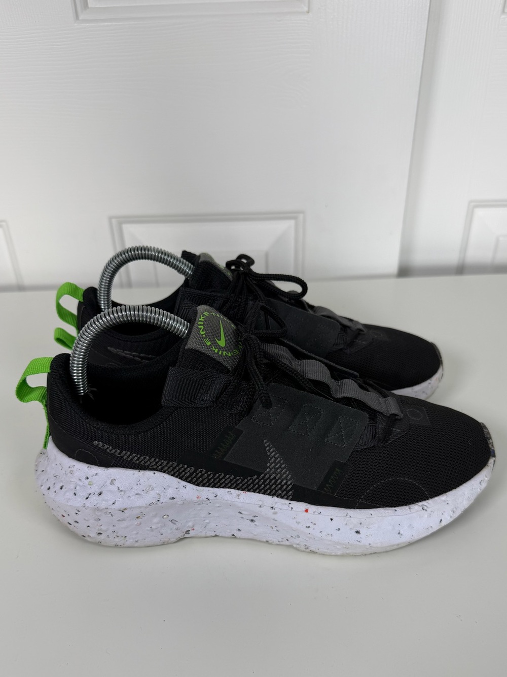 Nike “Crater Impact” Womens Shoes CW2386-001 Size 8.5, Black Dark Smoke Gray